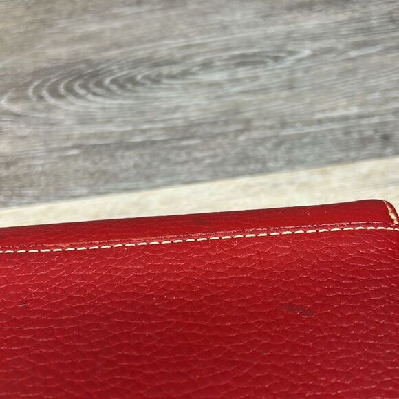 *dooney & bourke red pebble grain full zip wallet - Picture 15 of 16